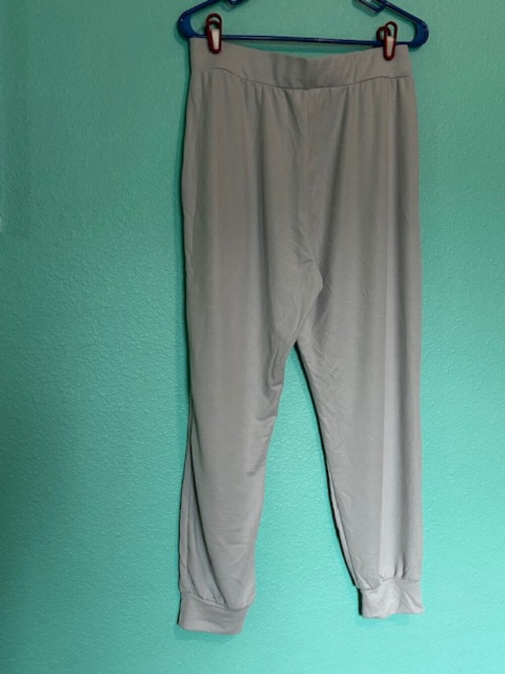 Cozy Earth Modern Modal Jogger Light Grey Size M NWOT - Picture 4 of 11